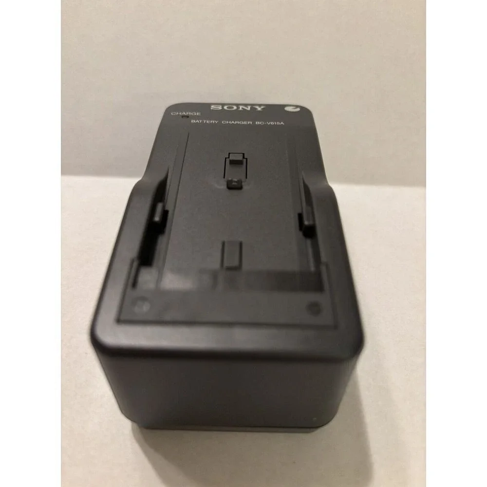 Sony‎ BC-V615A Genuine Battery Charger